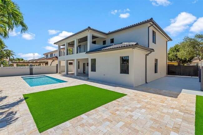 Building Photo - 8946 NW 176th Ln