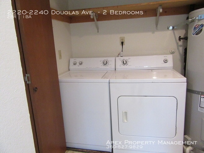 Building Photo - 2220-2240 Douglas Ave