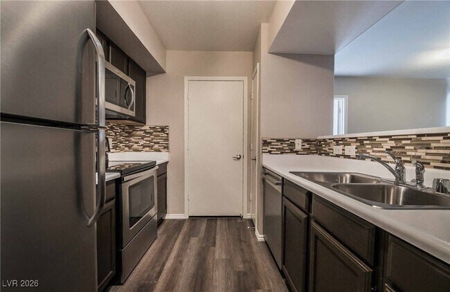 Building Photo - 45 Maleena Mesa St