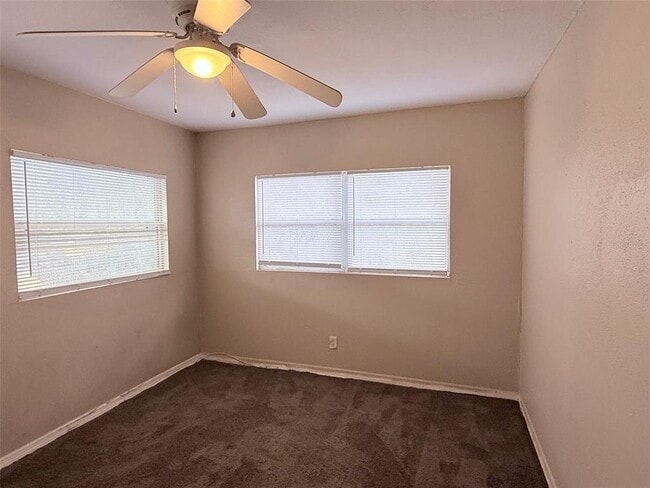 Building Photo - 986 22nd Ave S