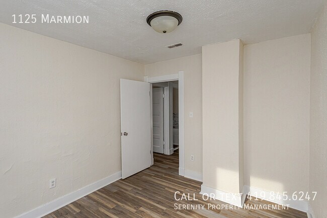 Building Photo - 1125 Marmion-
