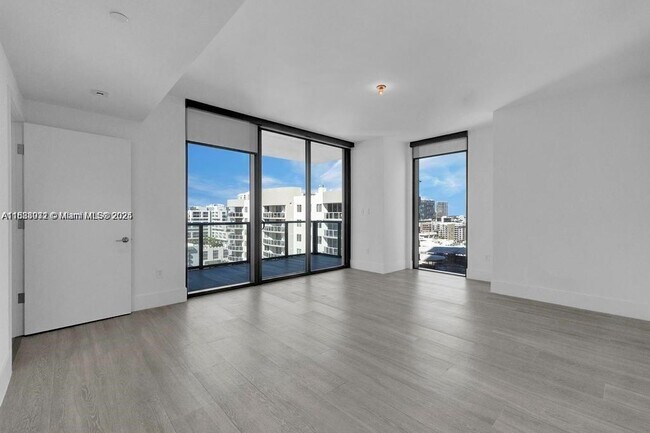 Building Photo - 788 NE 23rd St
