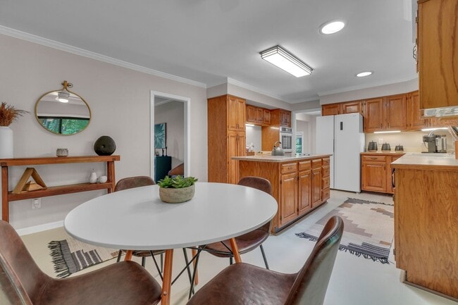 Building Photo - A Custom Home in Linkhorn Cove - 1-Acre Wo...