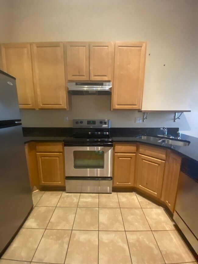 Building Photo - The Grove - 1 bed 1 bath with washer and d...