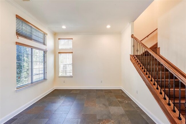 Building Photo - 7313 Lookout Bluff Terrace