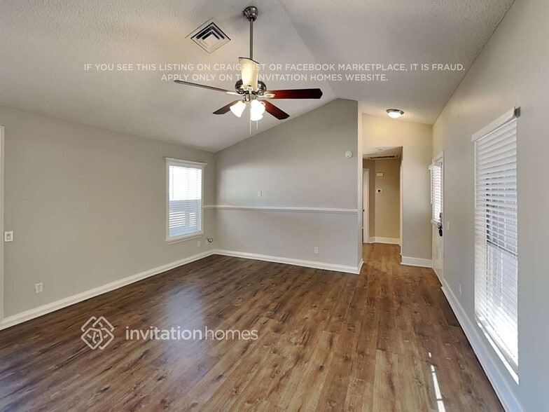 Building Photo - 6744 W Turquoise Ave