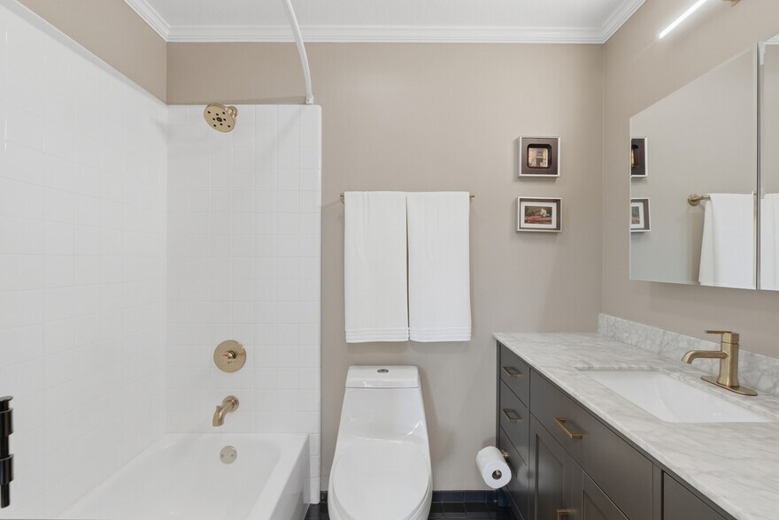 Building Photo - 340 Shotwell St