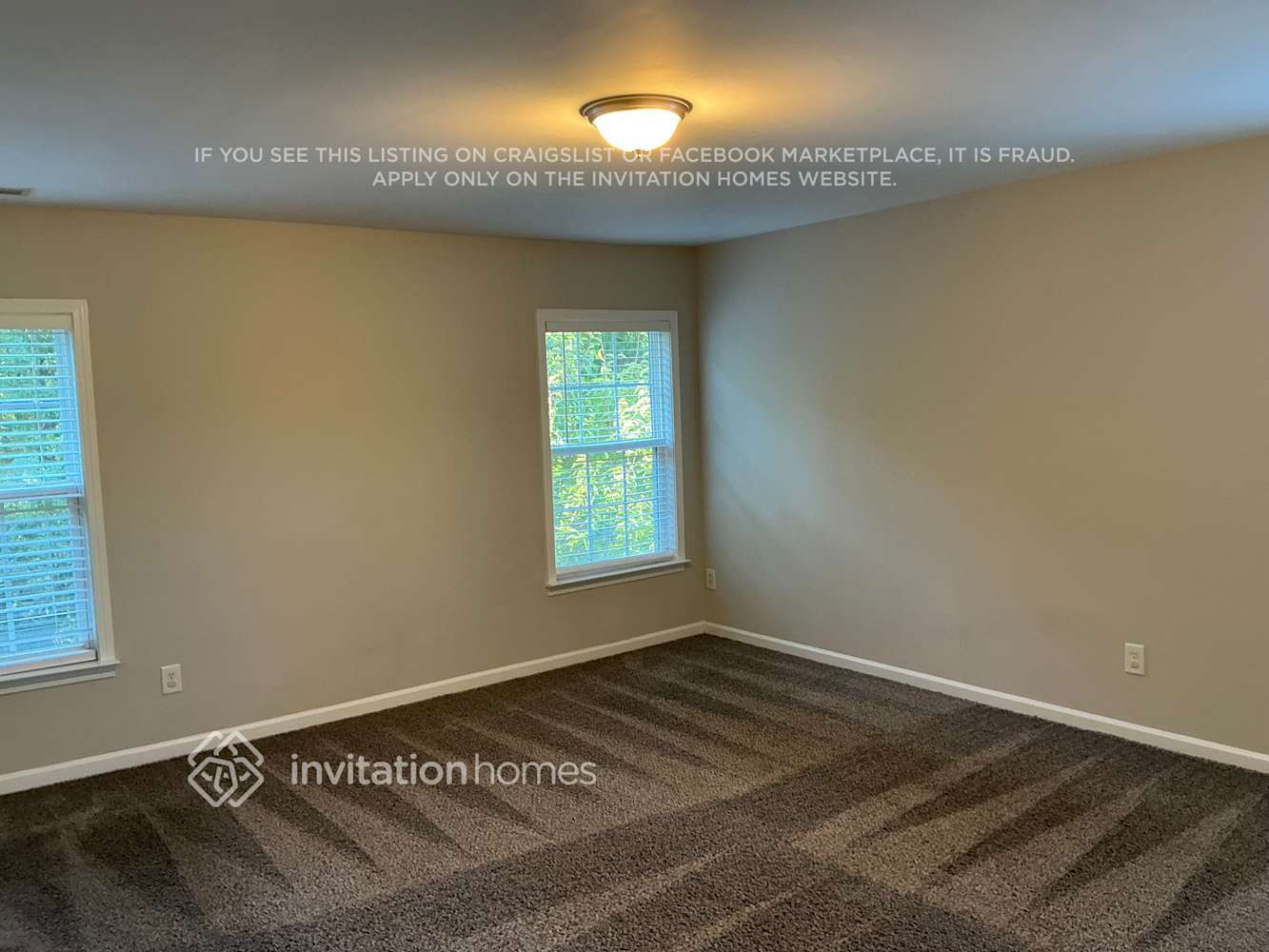 Building Photo - 716 Weathervane Dr