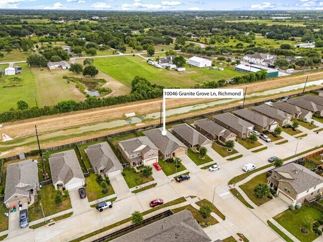 Building Photo - 10046 Granite Grove Ln