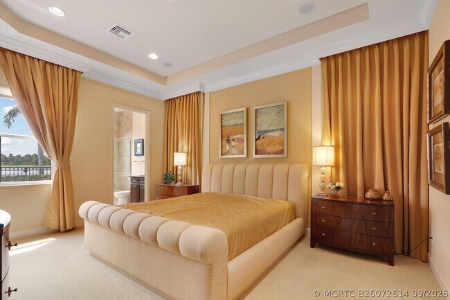 Building Photo - 9885 SW Torriente Ln