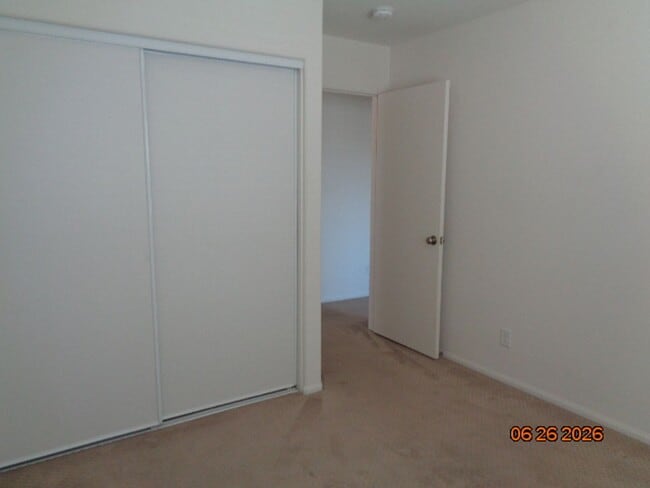 Building Photo - Beautiful 2 Story Home in the Rosamond Frontier Homes Development