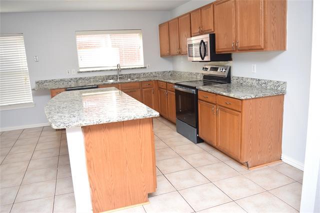 Building Photo - 2120 Glenhaven Dr