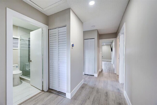 Building Photo - 14125 SW 167th Terrace