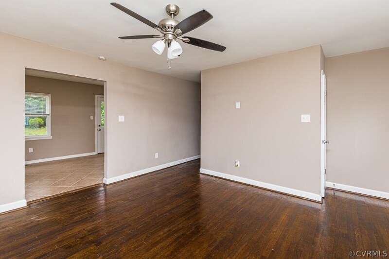 Building Photo - 5215 Ruffin Rd