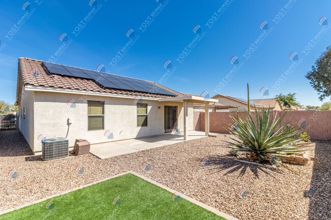 Building Photo - Beautiful home in SK Ranch!