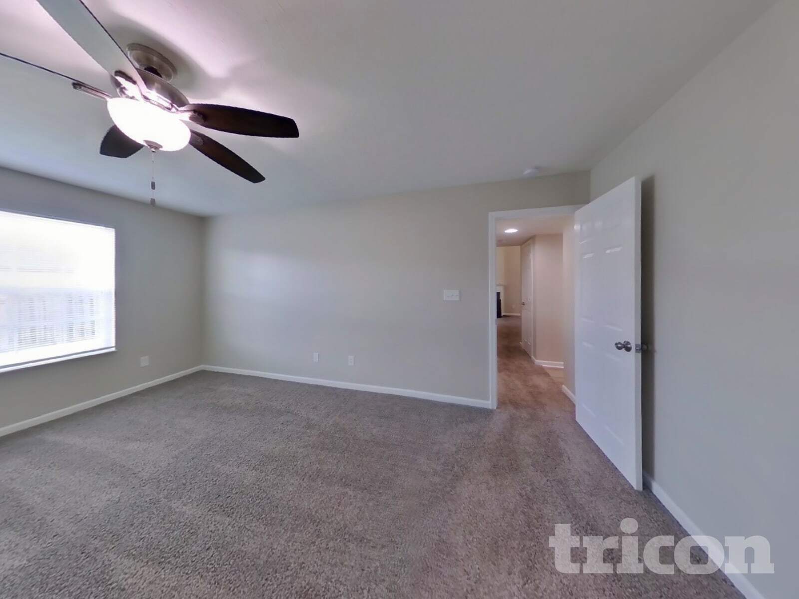 Building Photo - 597 Grassy Bend Dr