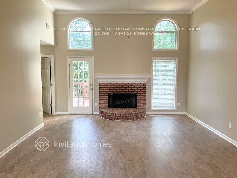 Building Photo - 2151 Vintage Oaks Dr