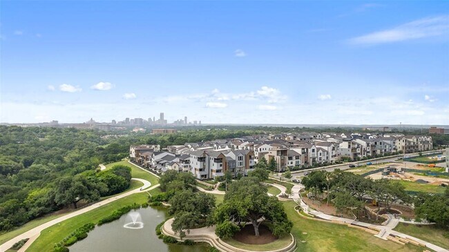 Building Photo - 4404 Authentic Dr