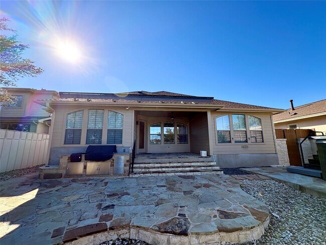 Building Photo - 8604 Toro Creek Cove