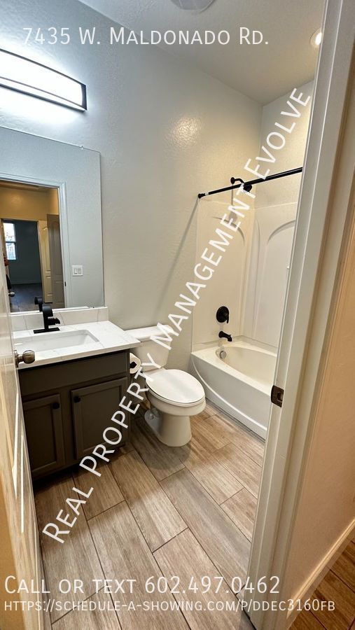 Building Photo - Modern and Elegant Rental Home in Laveen, ...