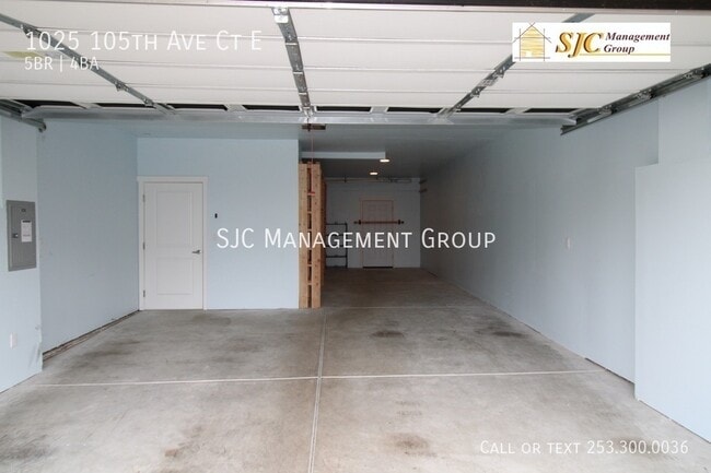 Building Photo - 1025 105th Ave Ct E