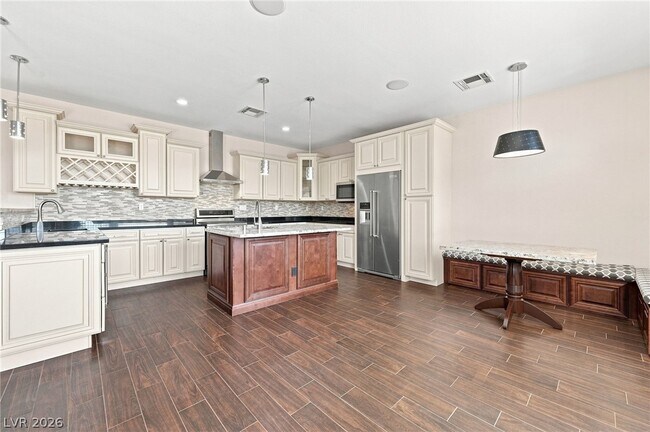 Building Photo - 508 Ivy Spring St