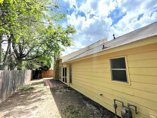 Building Photo - 13406 Meisterwood Dr