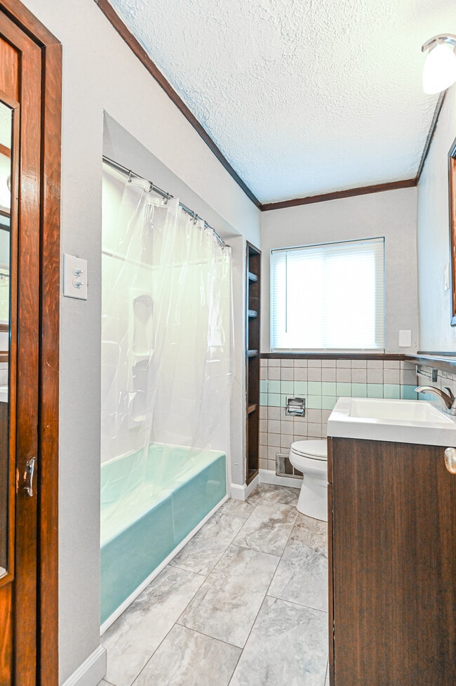 Building Photo - 1510 Nobles Ln
