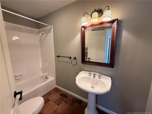 Building Photo - 848 Castleberry Ct