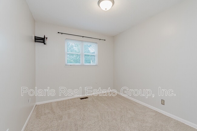 Building Photo - 8315 Nashua Dr