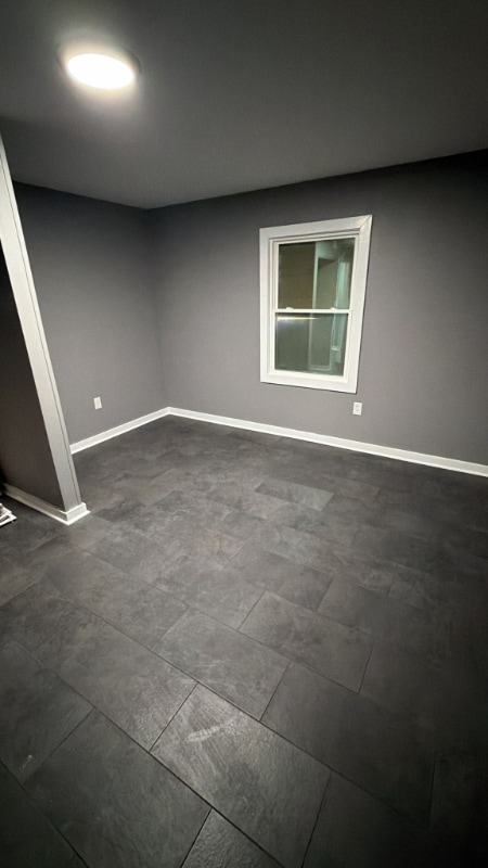 Building Photo - 1370 Marechalneil St