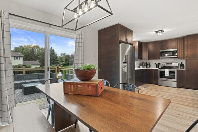 Building Photo - 6090 Rattman Rd