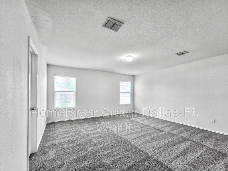 Building Photo - 4012 Country Ln