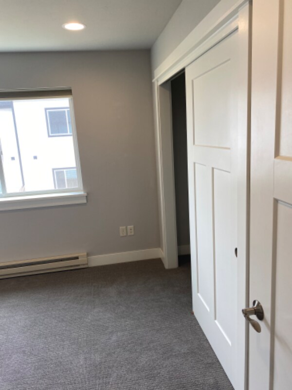 Building Photo - 1200 Glider Ln