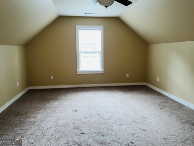 Building Photo - 947 Beavers Rd
