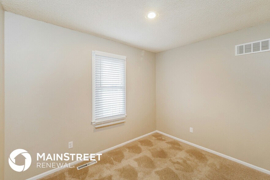 Building Photo - 14008 S Raintree Dr