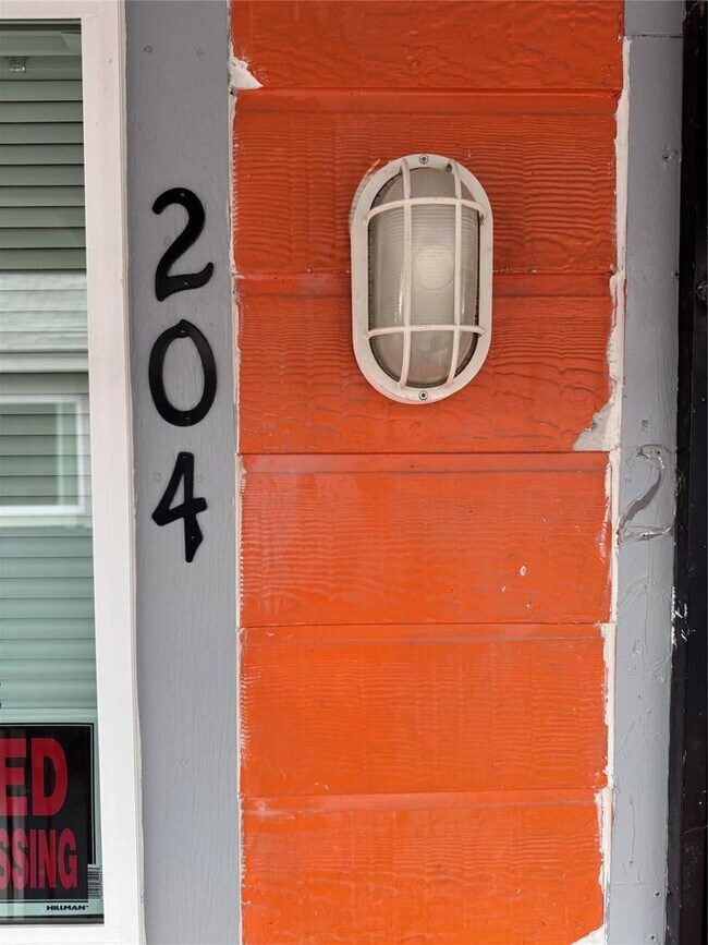 Building Photo - 8207 Sam Rayburn Dr