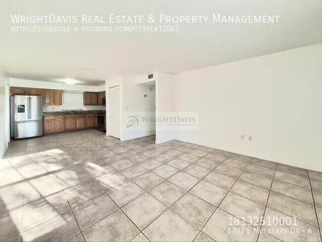 Building Photo - 1702 E Mulberry Dr