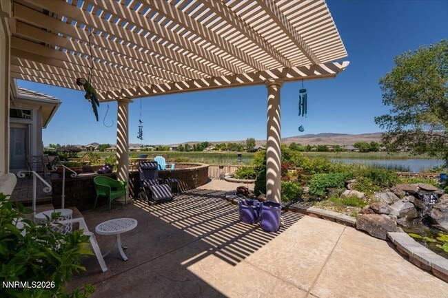 Building Photo - 7330 Island Queen Dr