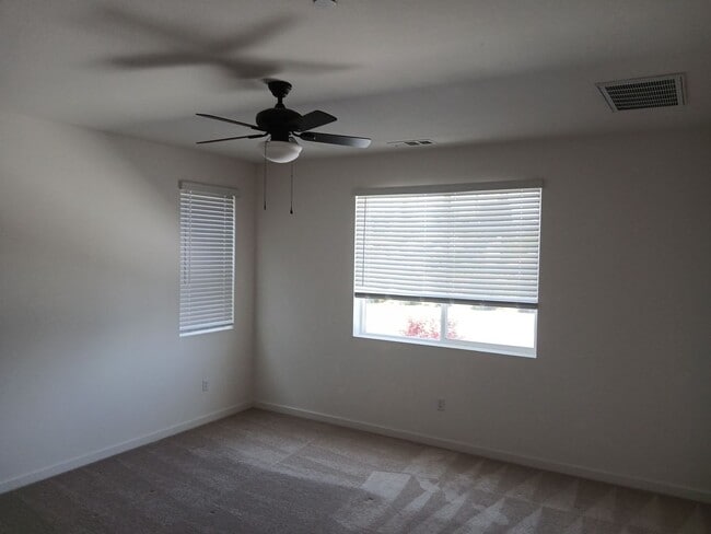 Building Photo - 1284 Warmth Ct