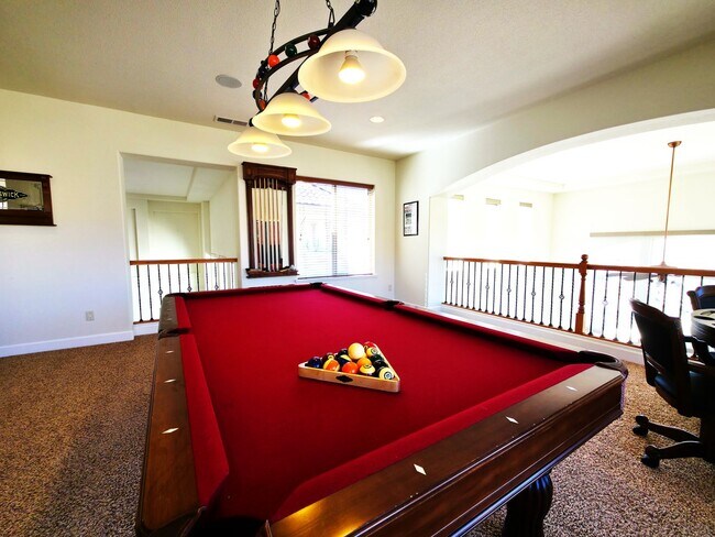 Building Photo - All-Inclusive Executive Luxury in Somerset...