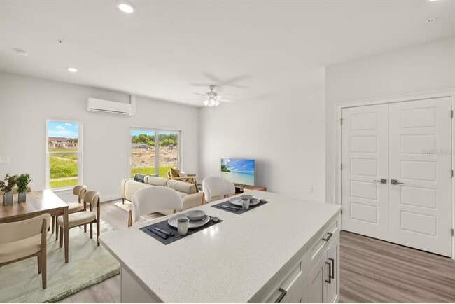 Building Photo - 14987 SUNSET EVE Loop