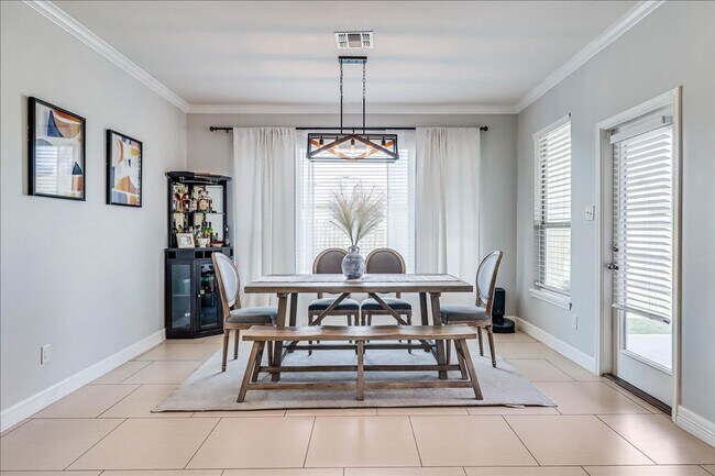 Building Photo - 7618 Quartz Dr