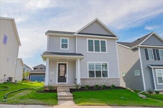 Building Photo - 9227 Rustic Pine Rd