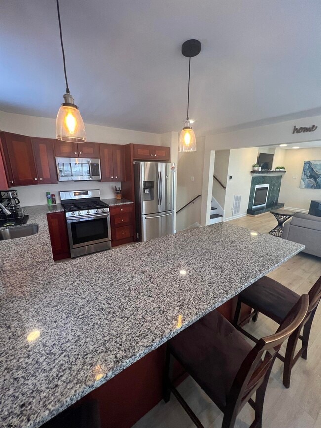 Building Photo - 239 N Derby Ave