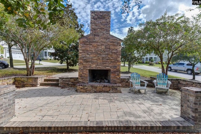 Building Photo - 825 Hidden Point Dr