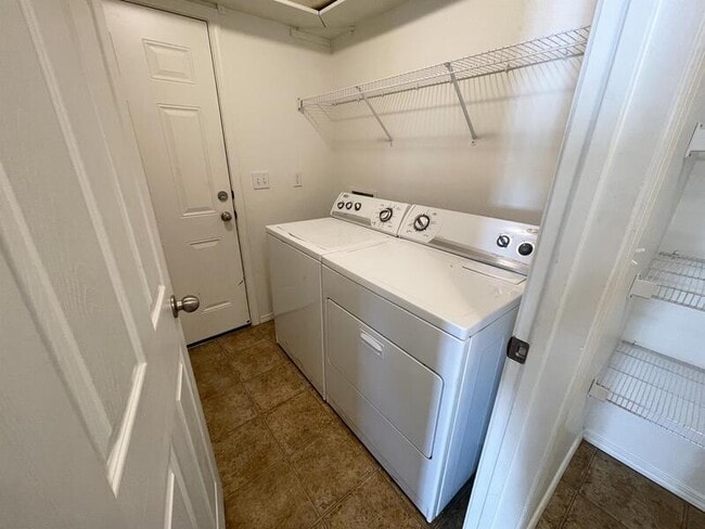 Building Photo - 432 S 1230 W