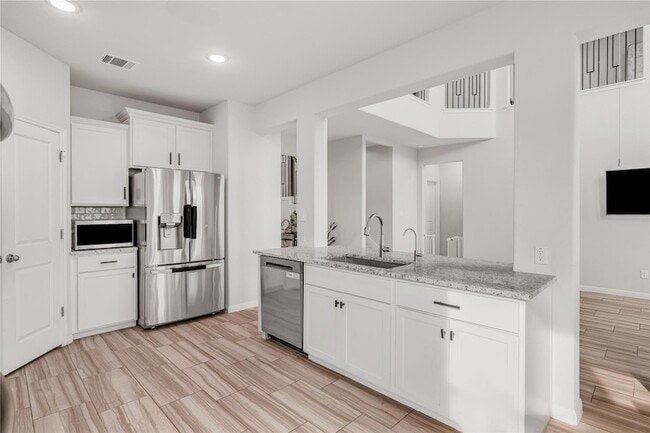 Building Photo - 109 Evening Star Ln