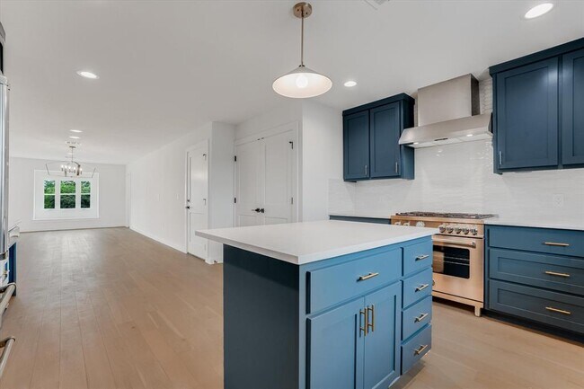 Building Photo - 1608 Saracen Rd