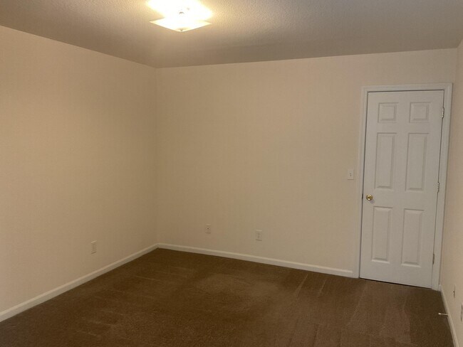 Building Photo - 4304 W Caleb Ct